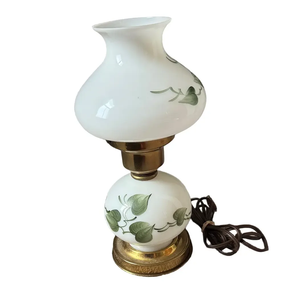 Vintage Hand Painted Leaf Milk Glass Table Two Way Lamp